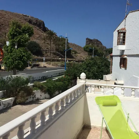 Hébergement de vacances La Palmera1 Casa Al Primer Piso Con 2 - Two Bedroom House On The First Floor --- La Palmera 2 Casa En Planta Baja Con 1 Dormitorio, One Bedroom House On The Ground Floor *