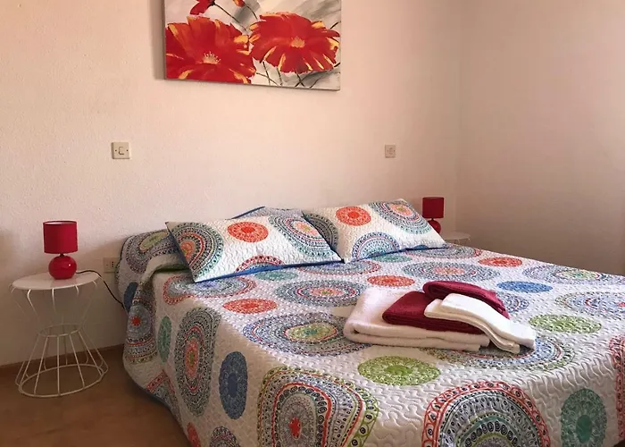 Hébergement de vacances La Palmera1 Casa Al Primer Piso Con 2 - Two Bedroom House On The First Floor --- La Palmera 2 Casa En Planta Baja Con 1 Dormitorio, One Bedroom House On The Ground Floor *