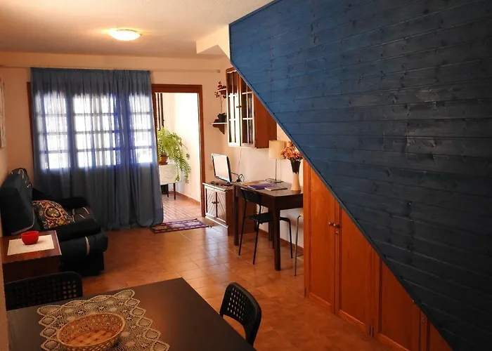 Hébergement de vacances La Palmera1 Casa Al Primer Piso Con 2 - Two Bedroom House On The First Floor --- La Palmera 2 Casa En Planta Baja Con 1 Dormitorio, One Bedroom House On The Ground Floor Agaete (Gran Canaria)